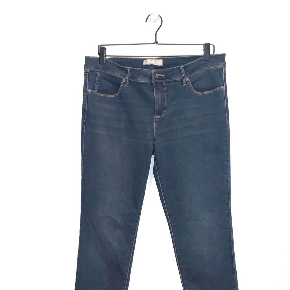 Free People | Dark Wash Classic Skinny Jeans